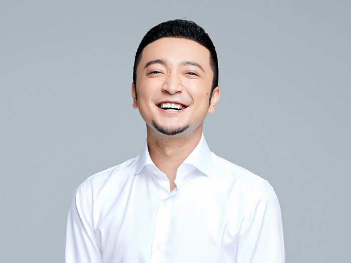 视主持人尼格买提 视主持人尼格买提